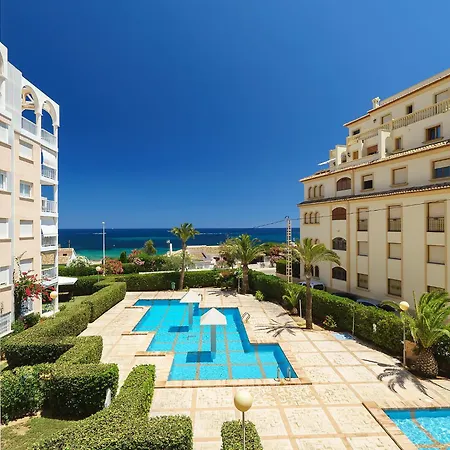 Apartament Golden Paradise